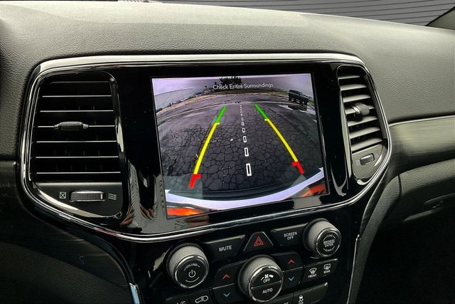 Used 2020 White Jeep Altitude image 14