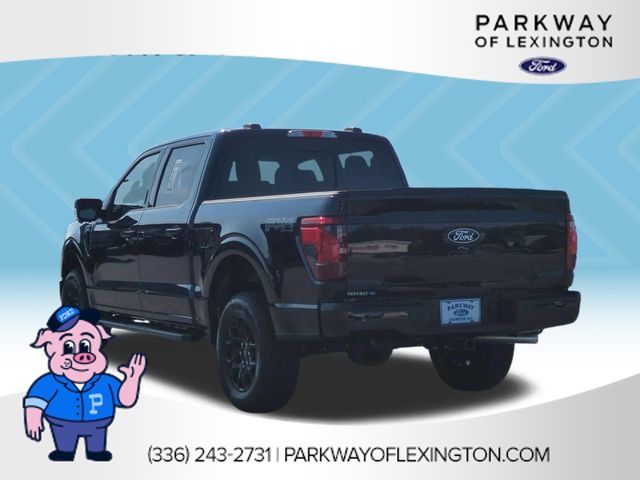 New 2026 Blue Ford XLT image 3