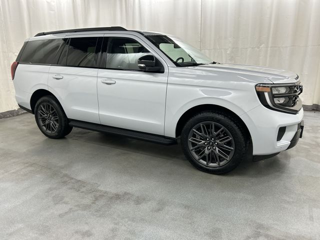 Silver Metallic 2026 Ford Expedition SUV / Crossover Four-Wheel Drive Automatic