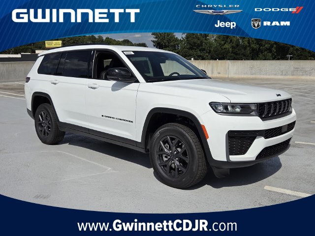 2027 Jeep Grand Cherokee L Laredo Altitude