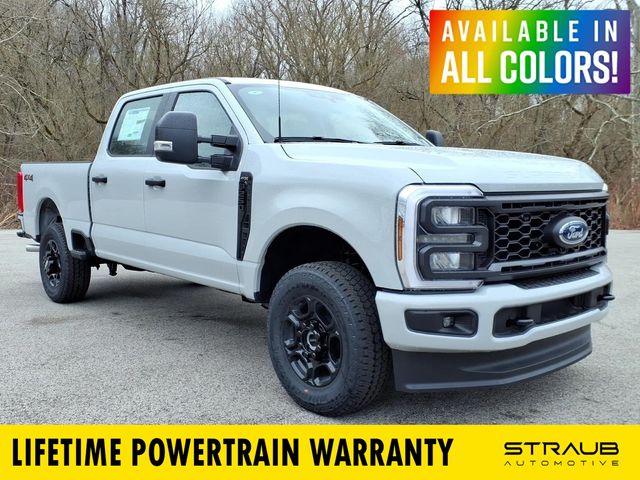 Avalanche 2026 Ford F-250 Super Duty XL Crew Cab 4WD Pickup Truck Four-Wheel Drive Automatic