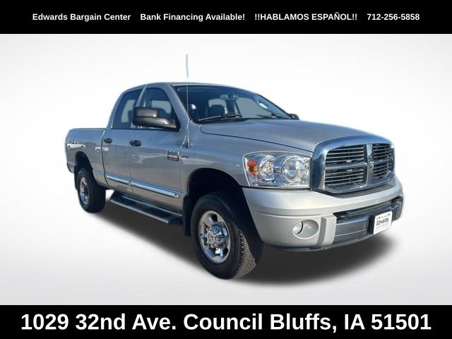 Bright Silver Metallic Clearcoat 2008 Dodge RAM 2500 Laramie Quad Cab 4WD Pickup Truck Four-Wheel Drive 5-Speed Automatic