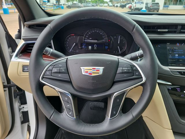 2018 Cadillac XT5 Luxury White at Autostrade