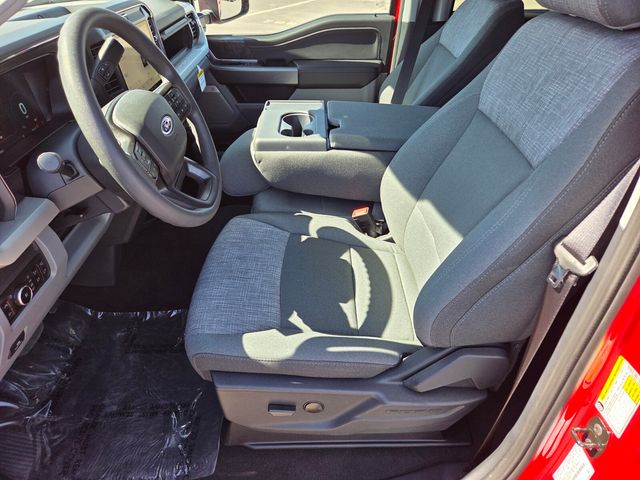 New 2026 Ford Super Duty F-350 Crew Cab 8' Box XLT