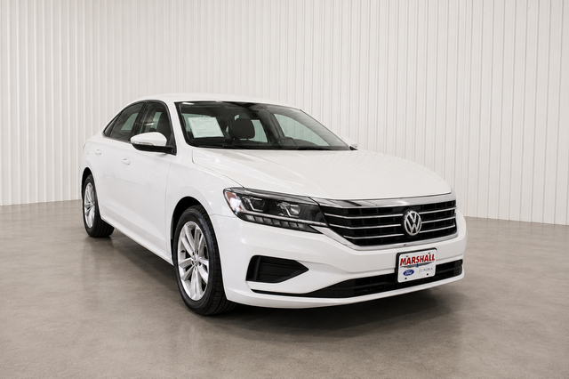 White 2021 Volkswagen Passat Sedan Front-Wheel Drive 6-Speed Automatic