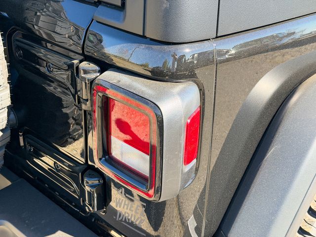 new 2026 Jeep Wrangler car, priced at $45,985