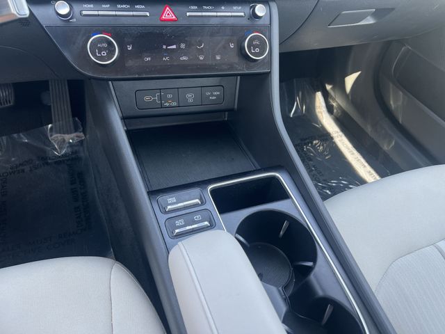 Used 2025 Silver Hyundai SEL image 23