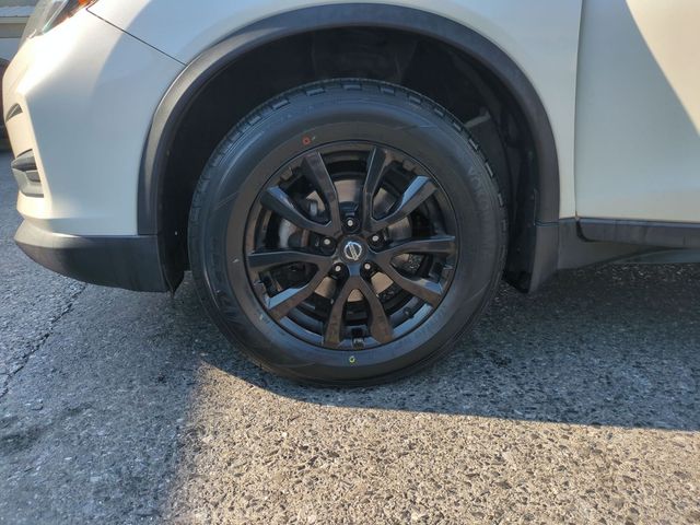 used 2018 Nissan Rogue car, priced at $13,595