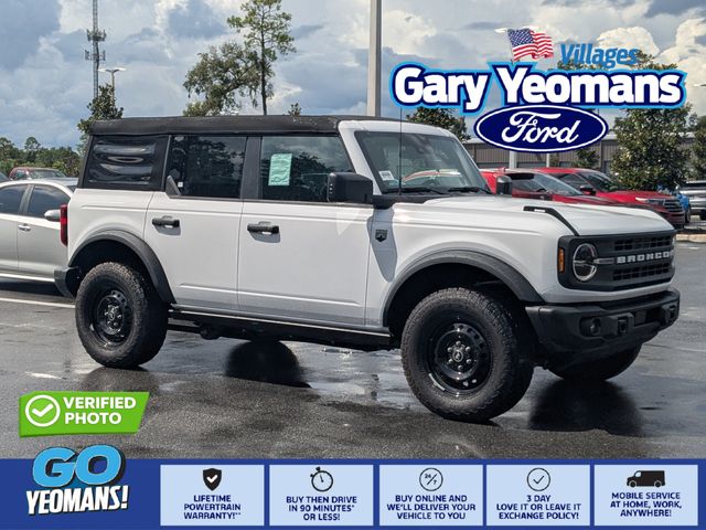 Oxford White 2026 Ford Bronco SUV / Crossover Four-Wheel Drive Automatic