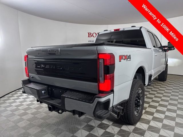 2025 Avalanche Ford Super Duty F-250 SRW Platinum 4X4 Truck