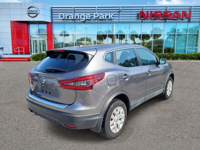 Used 2020 Gray Nissan S image 2