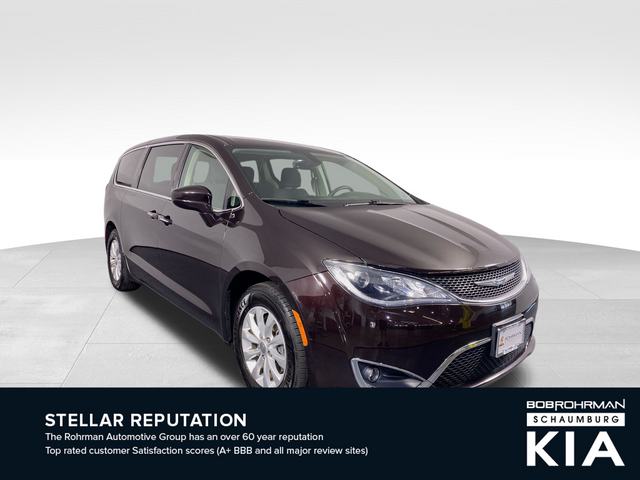 2019 Chrysler Pacifica Touring Plus 3