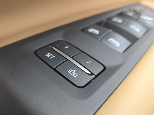 2024 Chevrolet Tahoe Premier:C02552