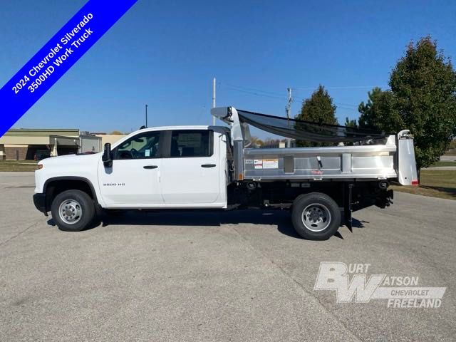 2024 Chevrolet Silverado 3500HD Work Truck 2