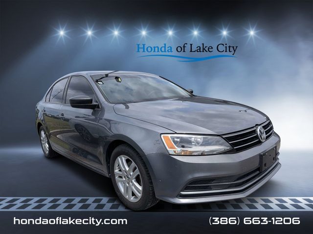 Platinum Gray Metallic 2015 Volkswagen Jetta Sedan Front-Wheel Drive 6-Speed Automatic