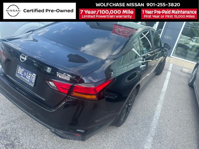 2025 Super Black Clearcoat Nissan Altima 2.5 SV FWD Sedan