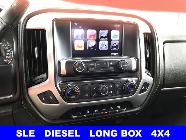 Used 2017  GMC SLE image 13