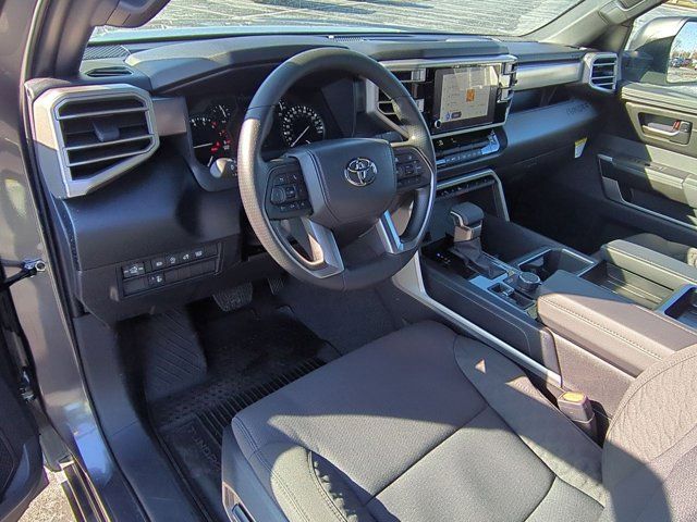 2026 Toyota Tundra SR5 - Photo 9