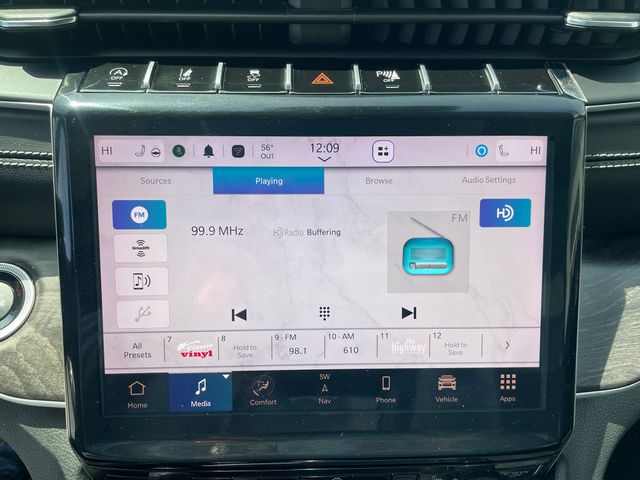 2023 Jeep Grand Cherokee Limited - Diamond Black Crystal Pearlcoat exterior view 20