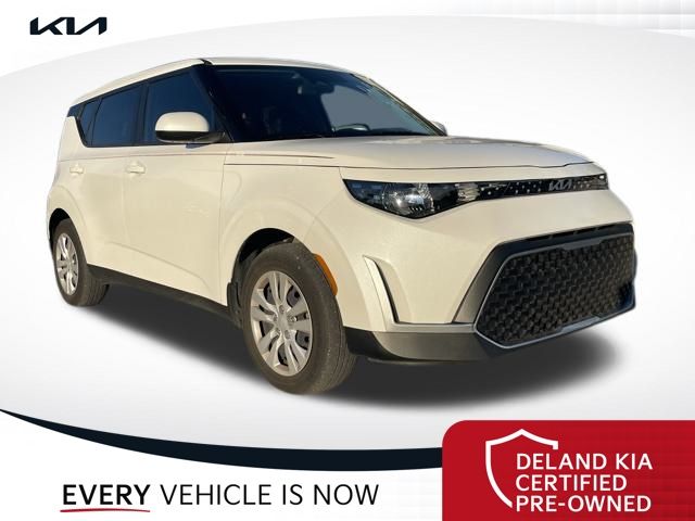 2024 Kia Soul LX's photo