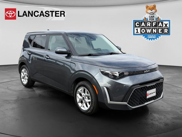 Gravity Gray 2024 Kia Soul SUV / Crossover Front-Wheel Drive Continuously Variable Transmission