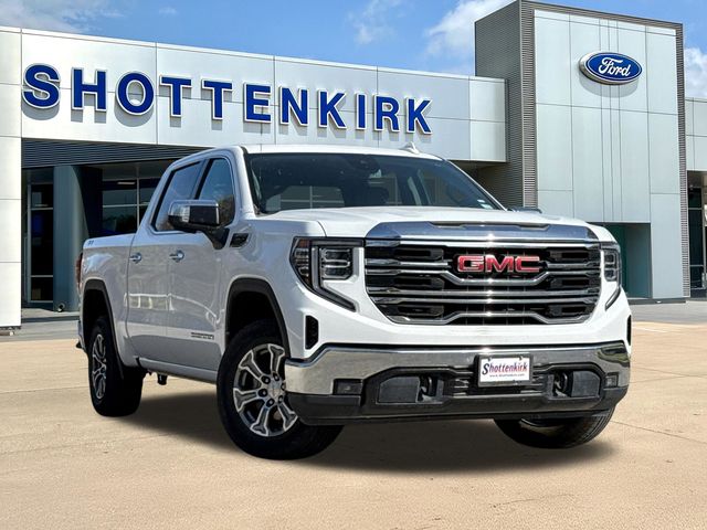 2025 GMC Sierra 1500 SLT Crew Cab 4WD