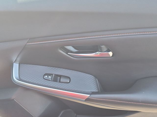 Used 2020 Red Nissan SR image 33