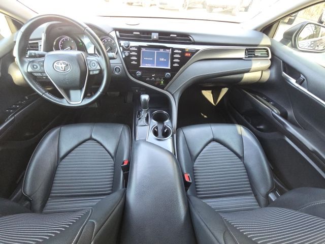 2019 Toyota Camry L:B02043A