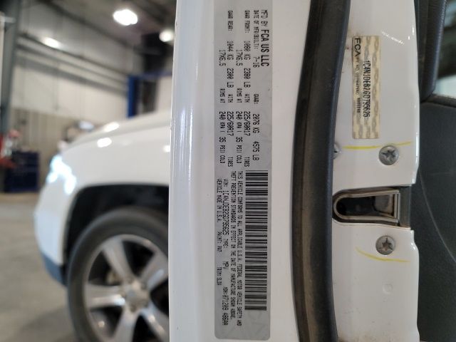 2016 Bright White Clearcoat Jeep Compass High Altitude 4X4 SUV