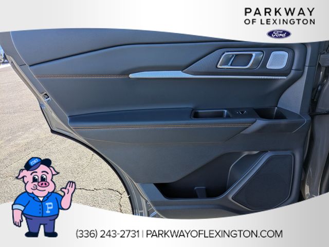 New 2026 Gray Ford Tremor image 27