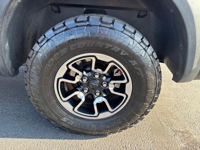 View vehicle photo 7