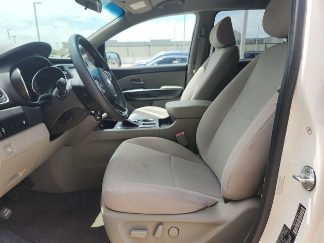Certified Used 2021 White Kia LX image 17