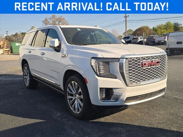 2023 GMC Yukon Denali 4WD