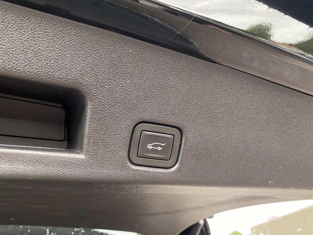 Used 2025 Buick Enclave SUV