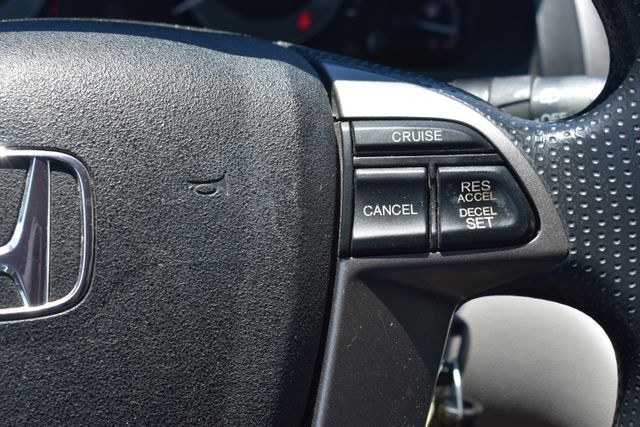 Used 2016 Honda Odyssey Van