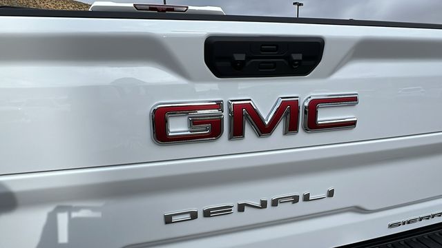 2024 GMC Sierra 3500HD Denali 14