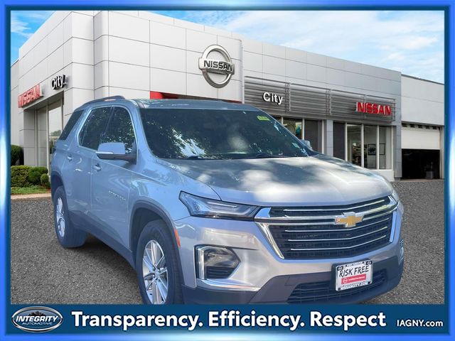Sterling Gray Metallic 2023 Chevrolet Traverse SUV / Crossover Four-Wheel Drive 9-Speed Automatic