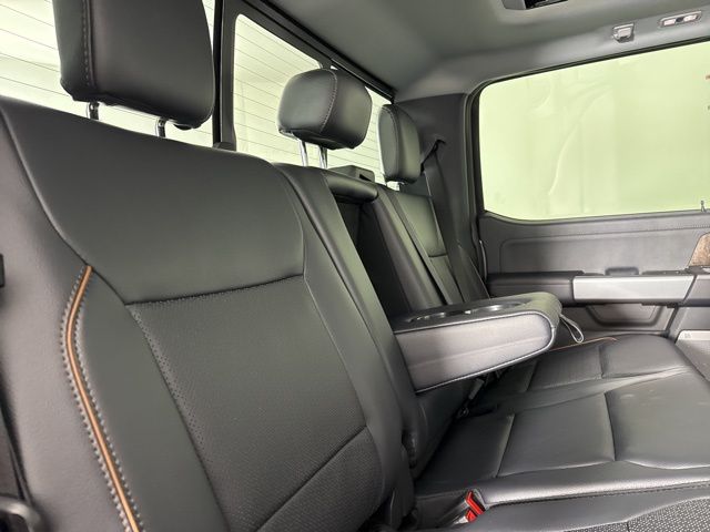 2025 Carbonized Gray Metallic Ford Super Duty F-250 SRW Lariat 4X4 Truck