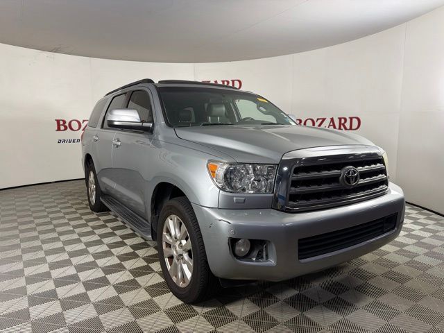 Silver Sky Metallic 2014 Toyota Sequoia SUV / Crossover 4X2 6-Speed Automatic