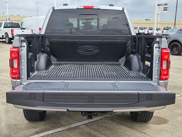 Used 2023 Silver Ford XLT image 28