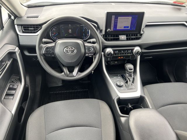 2024 Toyota RAV4 Hybrid LE 24