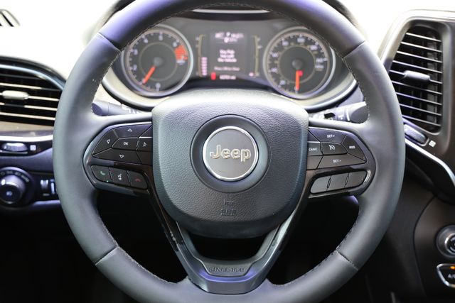 2020 Jeep Cherokee Latitude Plus Gray at Mac Haik CDJR North Houston
