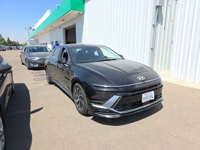 2026 Hyundai Sonata Hybrid Blue FWD