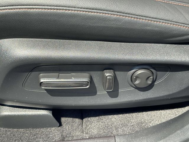Used 2025 Honda CR-V Hybrid SUV