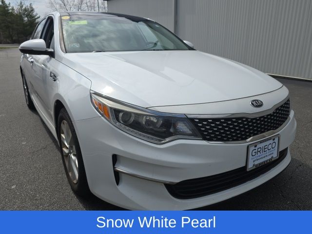 2018 Kia Optima EX AT's photo