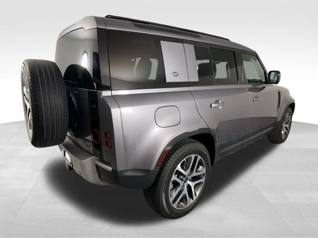 2020 Land Rover Defender 110 HSE 7