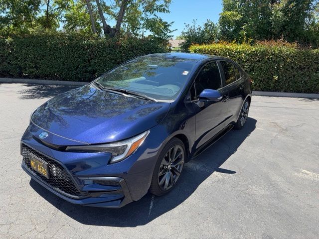 2025 Toyota Corolla Hybrid SE FWD