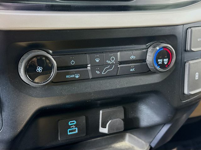 2023 Ford F-150 XLT photo
