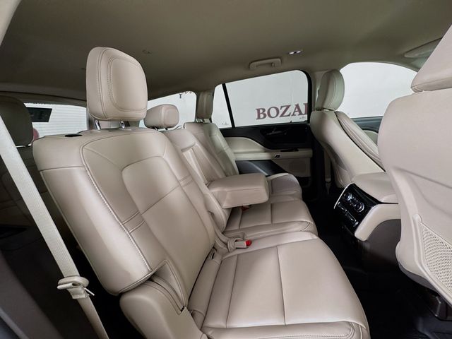 2023 Black Metallic Lincoln Aviator Standard AWD SUV