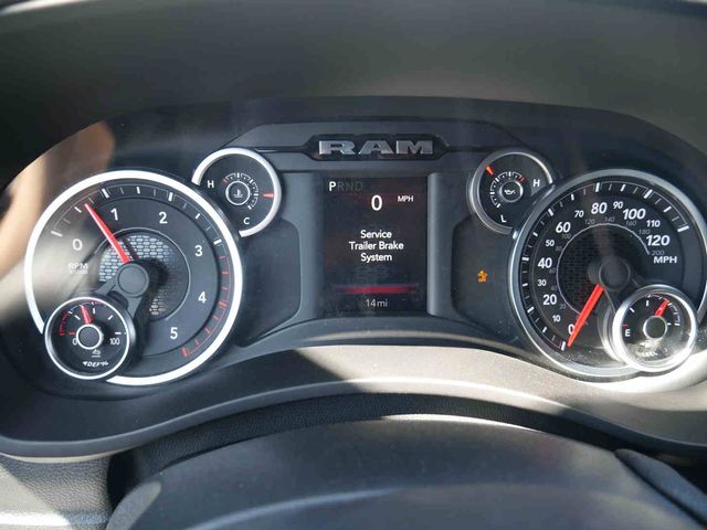 3500 Crew Cab Tradesman